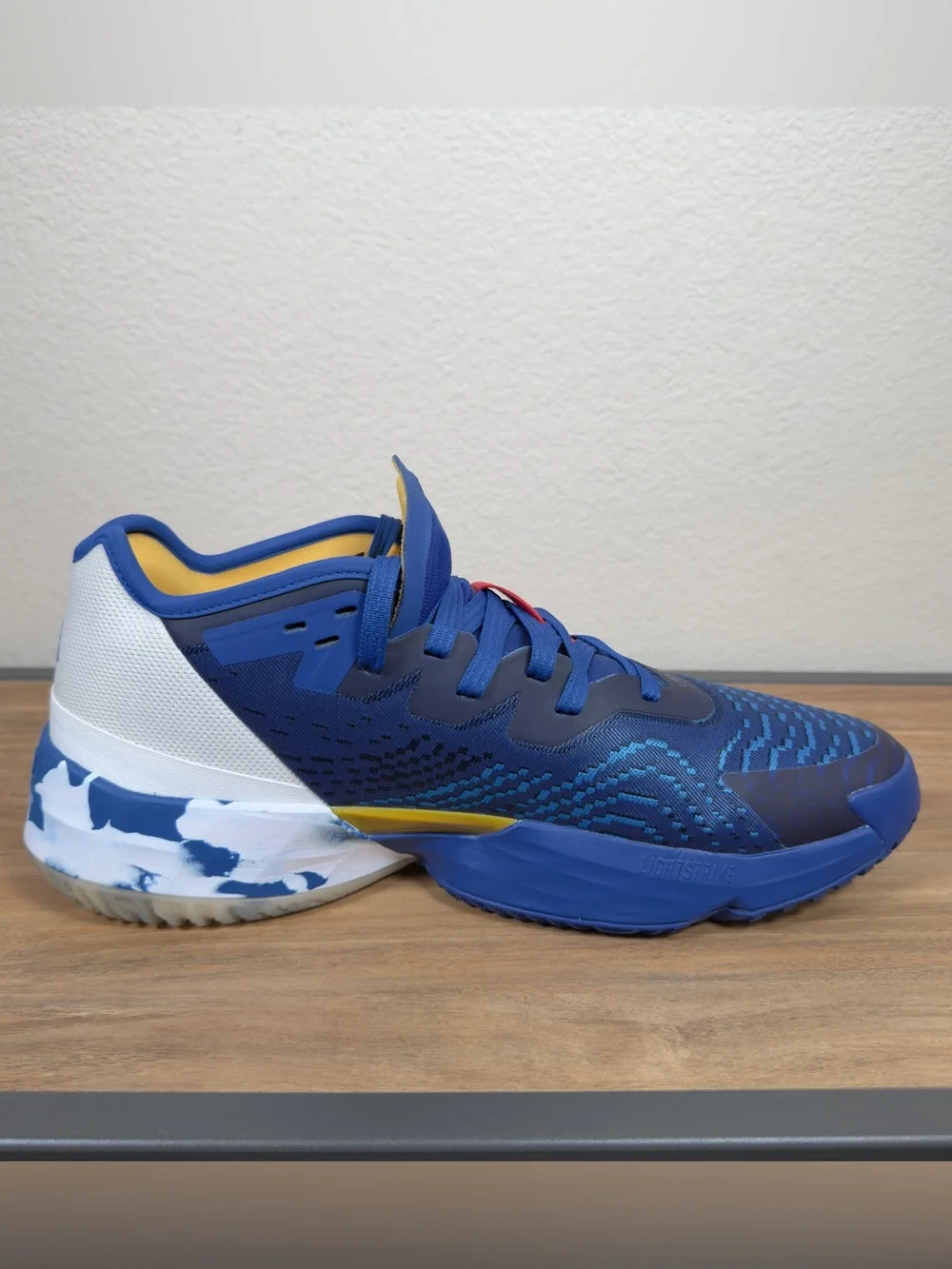 Adidas DON Issue 4 McDonalds All American Games Blue IE4517 Men Size 11.5 Shoes